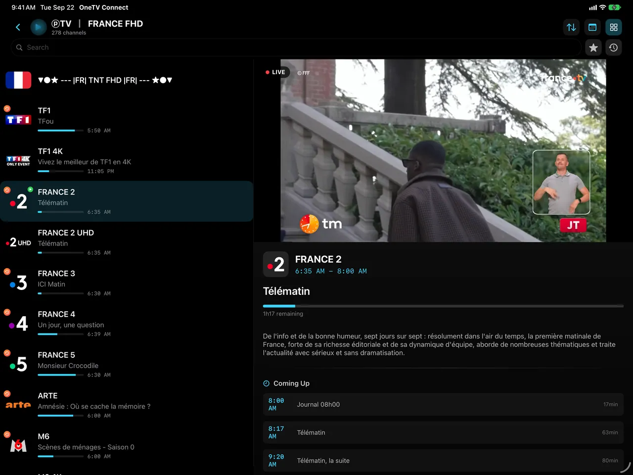 iPad — TV en directo en una pantalla más grande. Lista de canales y vídeo, uno al lado del otro.